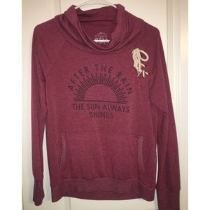 logan sleeve turtle neck shirt